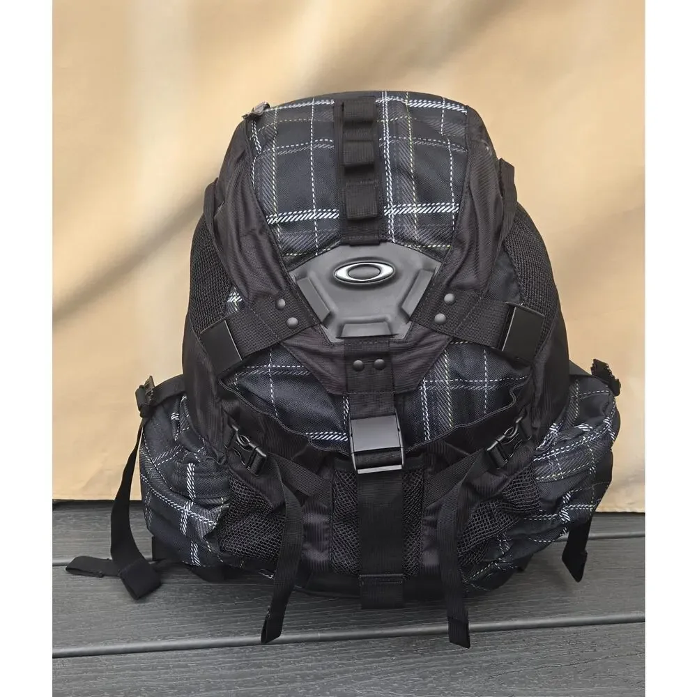 OAKLEY NWOT Icon BackPack 3.0 Plaid Y2K Vintage HTF Rare Laptop Sleeve O Skull